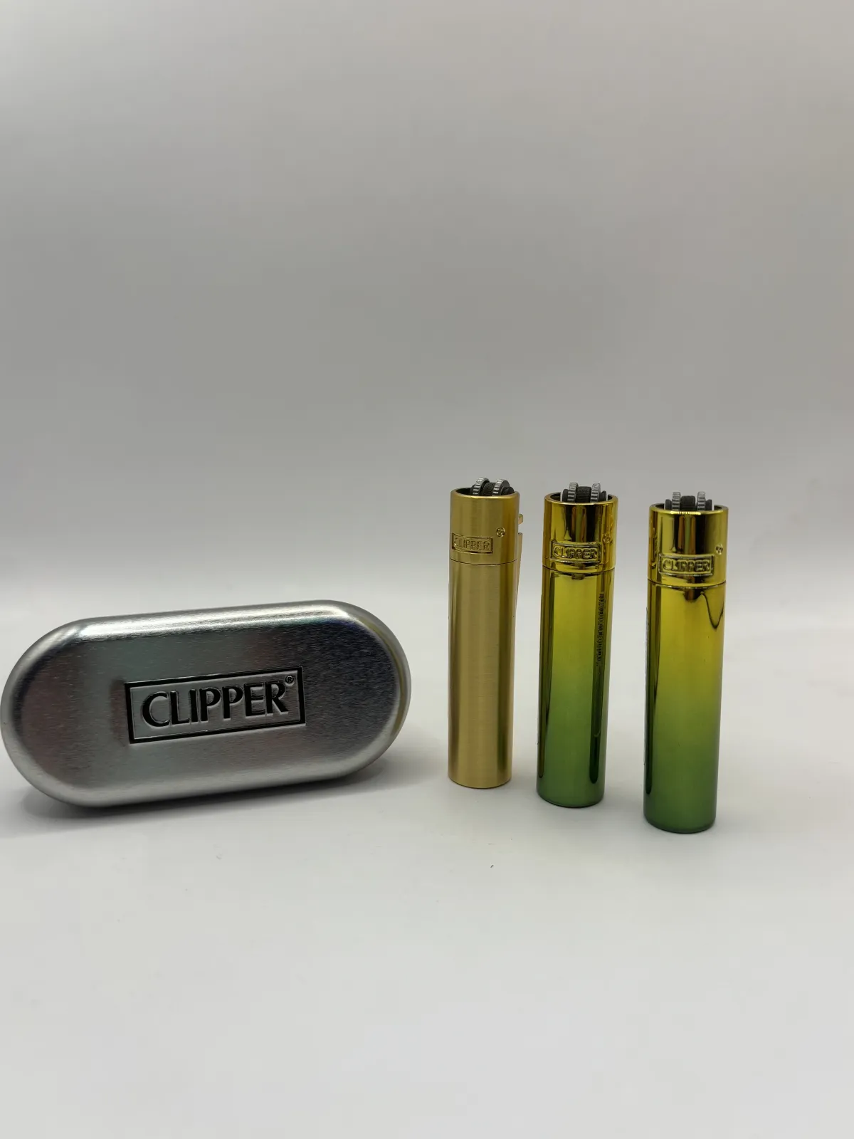Encendedor CLIPPER EN CAJA METALICA